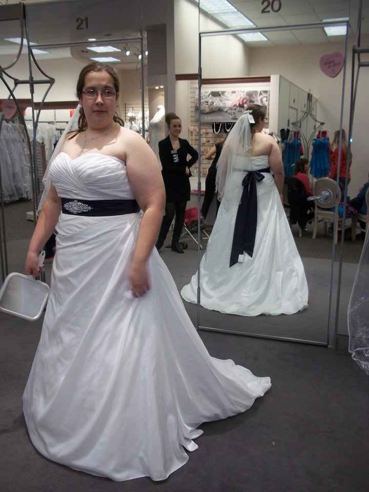 I found my dress!!!!!!