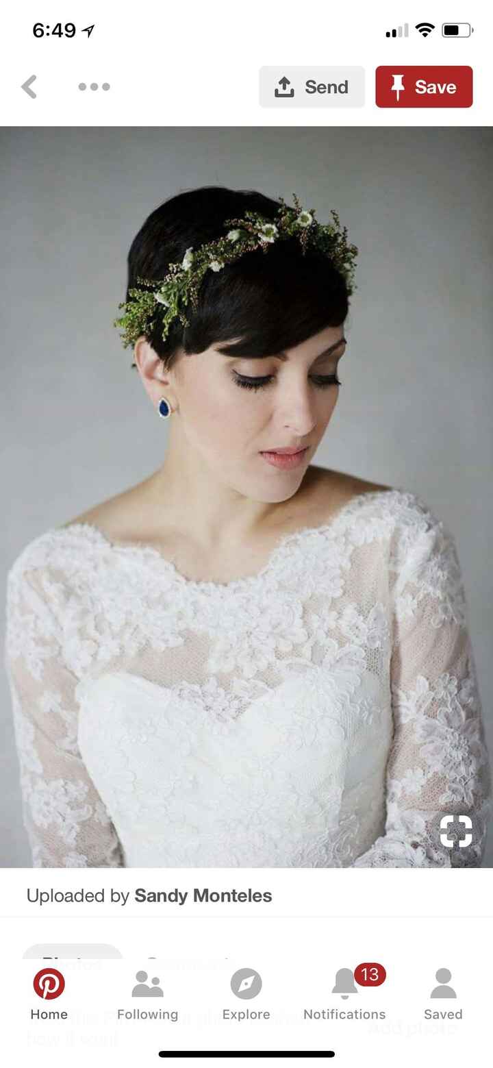 Short hair brides w/ flower crown - 3