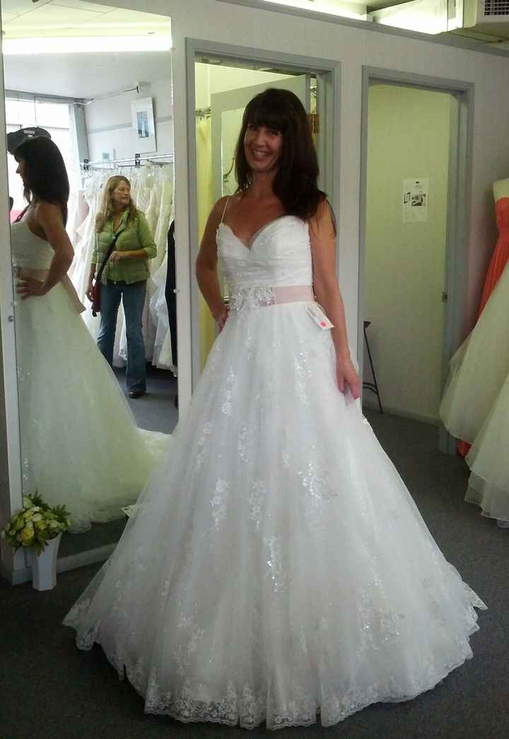 Completely different styles than what I pictured myself in.....please help (pic's)!