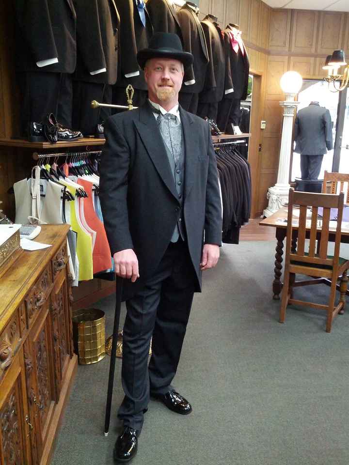 I fought the idea at first but now I like it. FH attire with pic's.