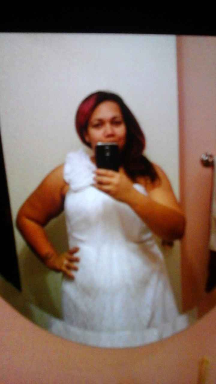 Let's show off our wedding gowns!