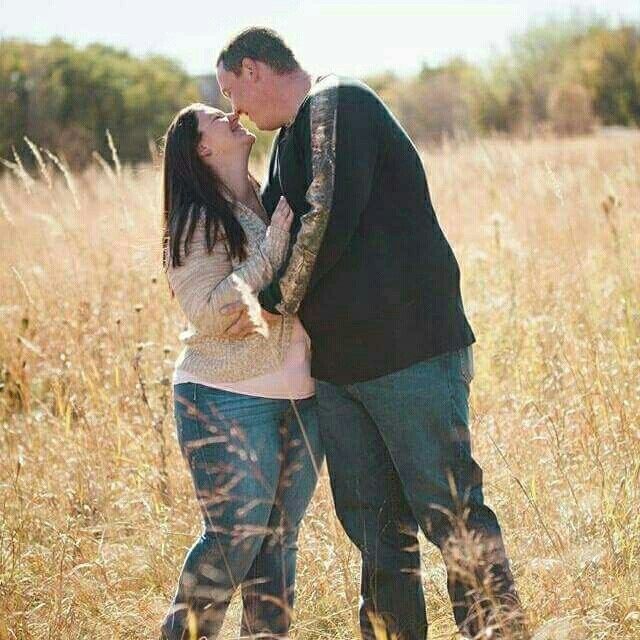 Plus Size E-Pics