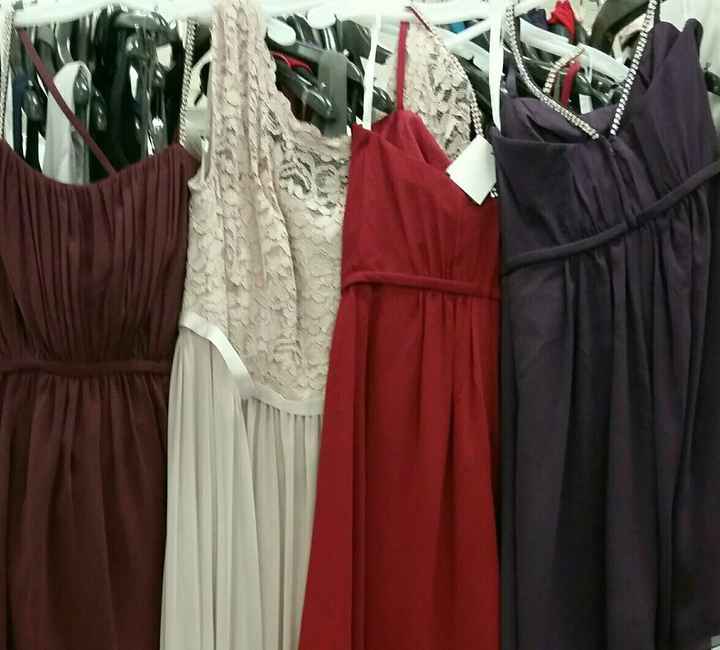 BM dress colors look good with this bouquet?