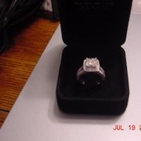 Might be rude to ask but how many CT's is your engagement ring? What is average?