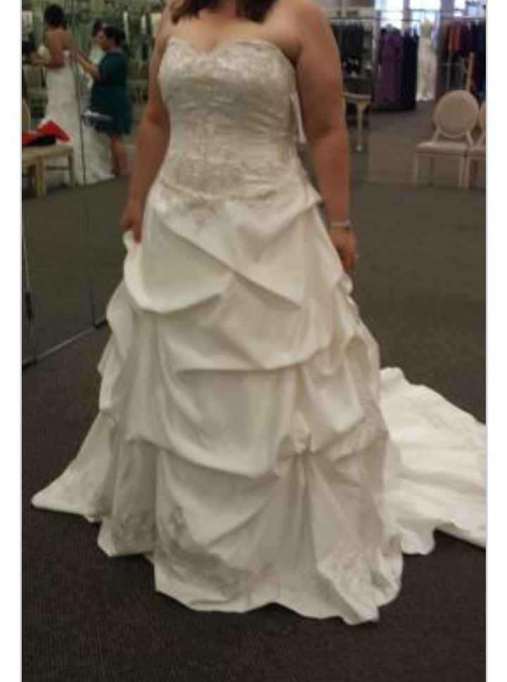 Let me see YOUR dresses ladies!