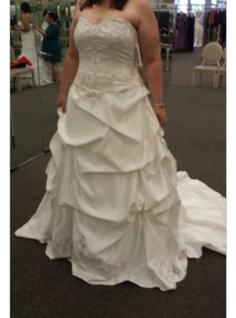 Let me see YOUR dresses ladies!