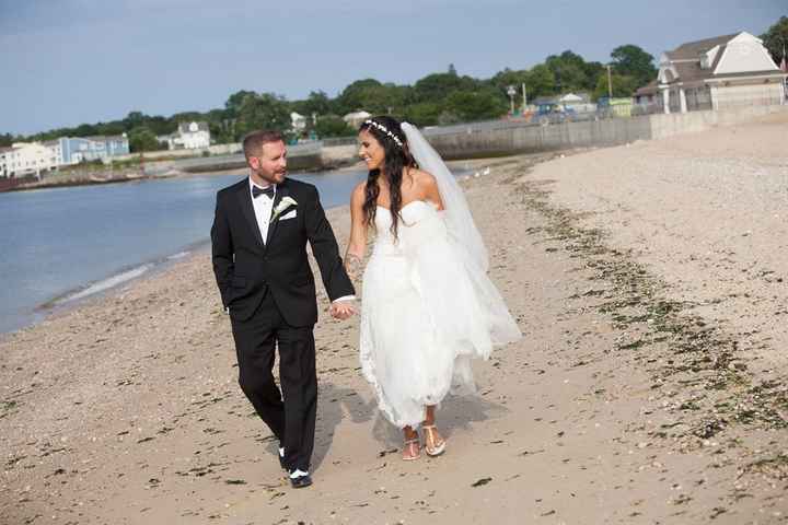Show me your BEACH wedding dress!