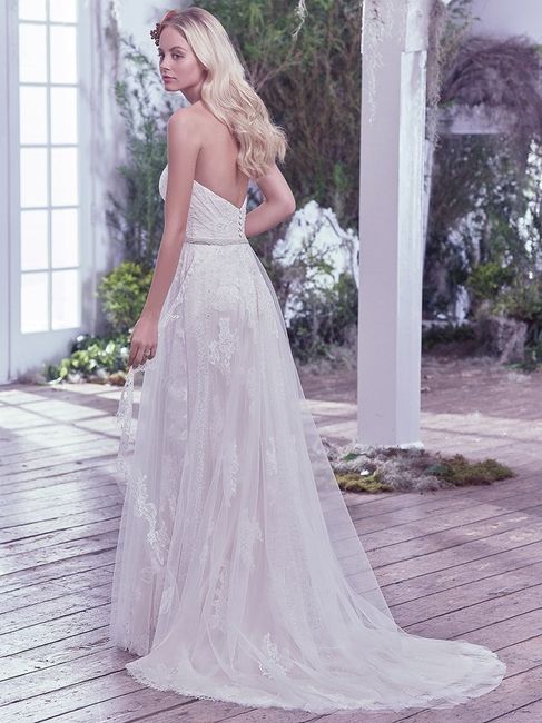 Post your Beach Wedding Dress!