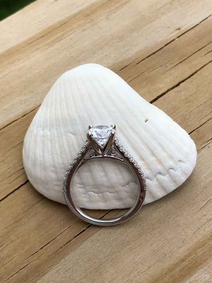 Brides of 2022! Show us your ring! - 1