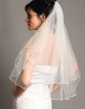 MY TIARA AND VEIL...*PICS*