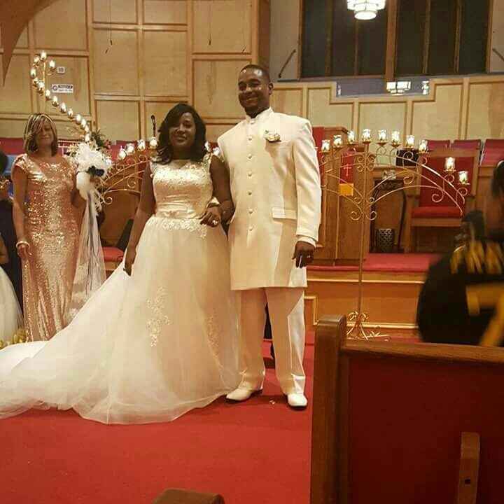 IZ Married Now...None Bam Pictures
