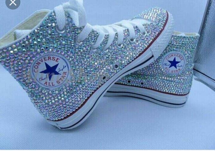 Show me your shoes!