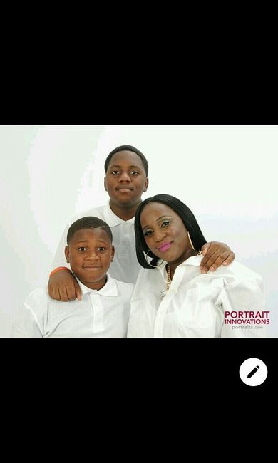 Blended family pictures for the wedding