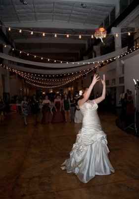 I'm married!! (Pro pics!)