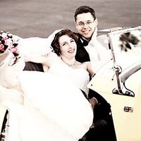 I'm married! Mostly non-pro with a couple teaser pro pics :)