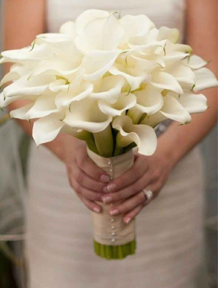 Let’s see everyone’s bridal bouquets! - 1