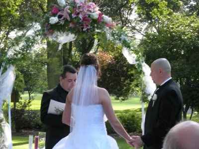 Wedding Pics... Finally ;)