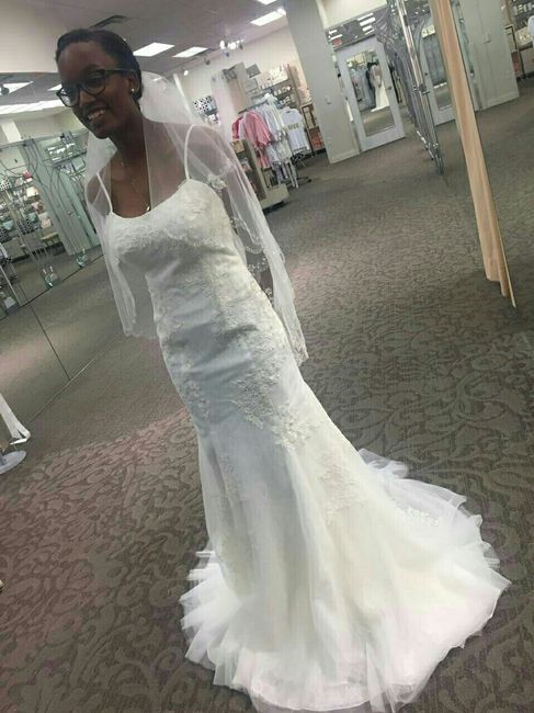 I wanna see your wedding dress!