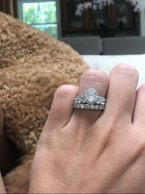Show off that ring !!! 💍💍💍💍🥂🥂🥂 2