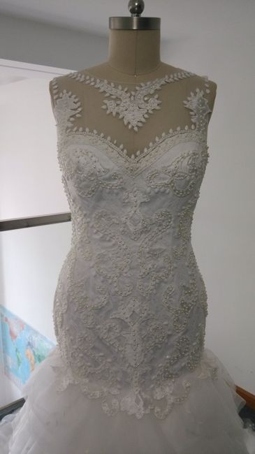 My dress will be here tomorrow...PICS