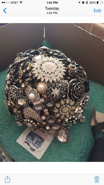 Art deco inspired...bouquet is done!!!