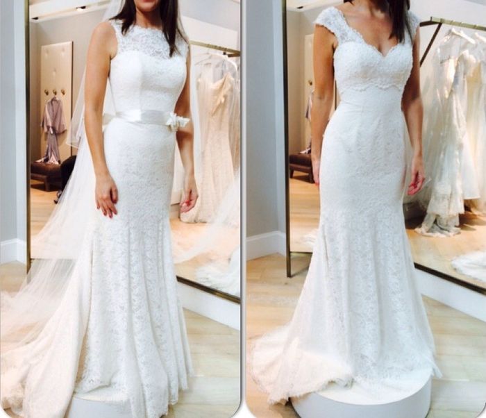 Need help choosing between two dresses!