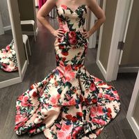 I wanna see your wedding dress!