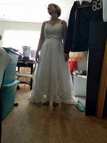 Dress is too short. Photo added.