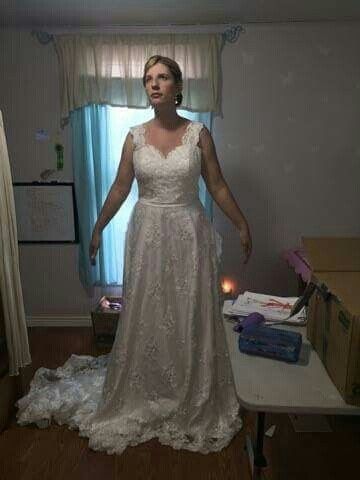 85 days left and the dress came today