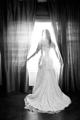 wedding dresses!!! let's see them, ladies!