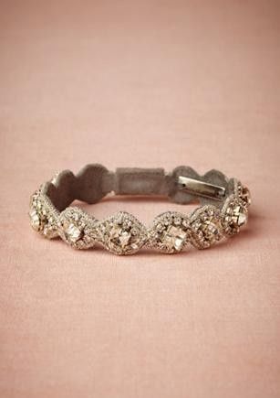 help me choose earrings?