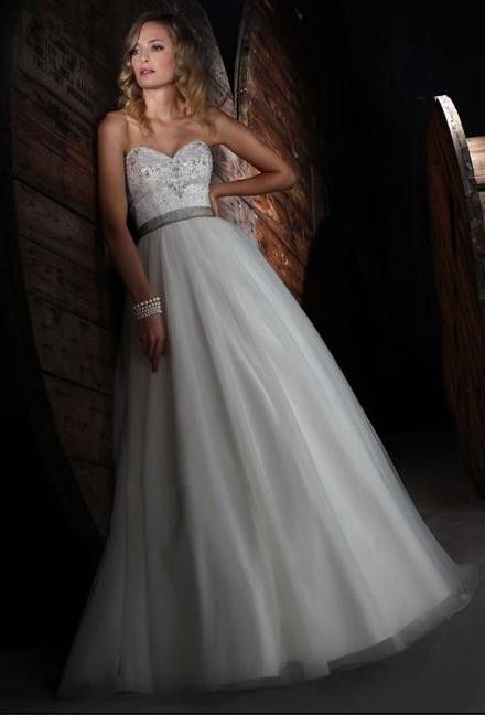Would LOVE to see your ball gown dresses!