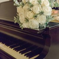 Ivory Roses & Dusty Miller