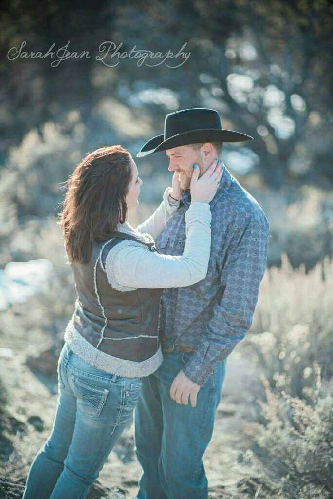 Engagement pictures are in!!
