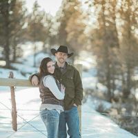 Engagement pictures are in!!