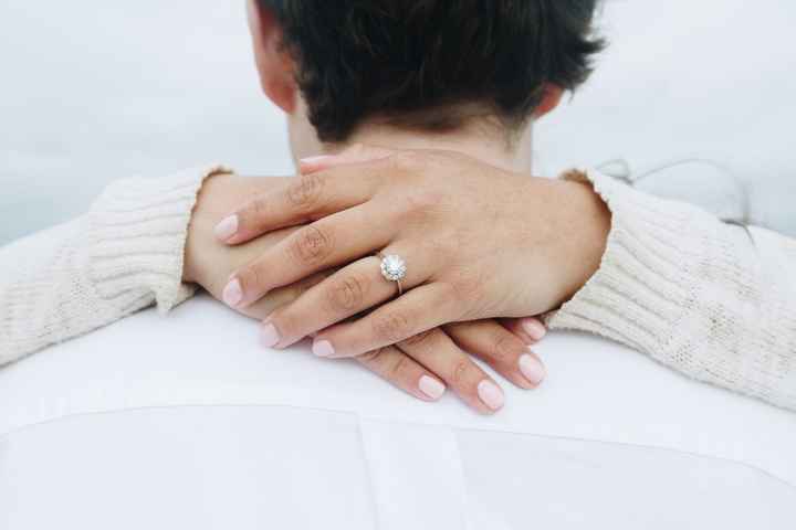 it looks like a flower! :) 