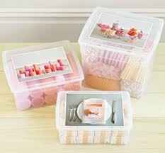 Decorating the venue yourself?