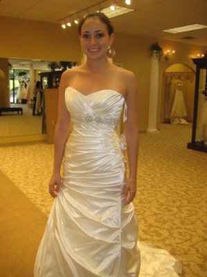 My dress is finally here!!