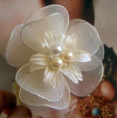 Show me your wedding day accessories