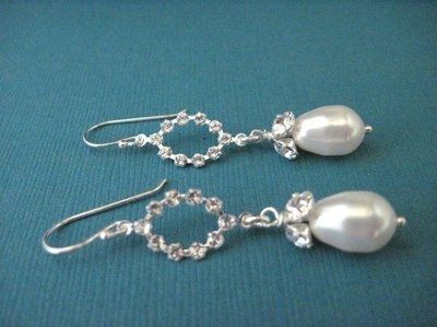 Show me your wedding day accessories