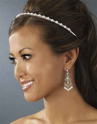 Show me your wedding day accessories