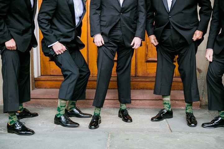  Colors Navy and Green? - 1