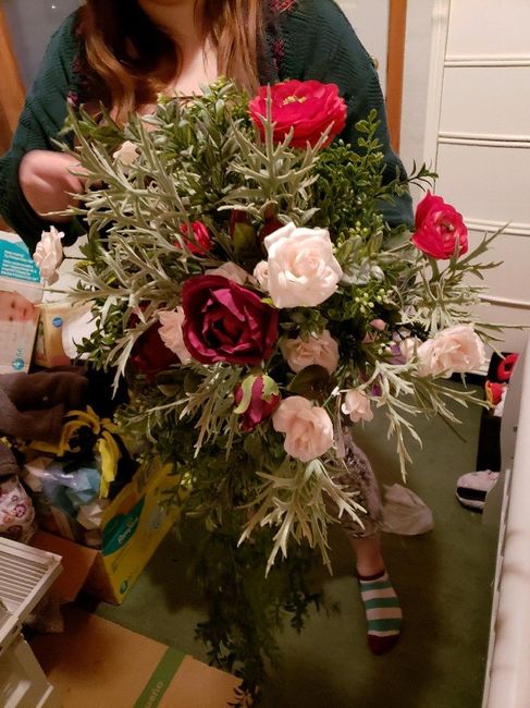 Silk flowers vs real flowers 6