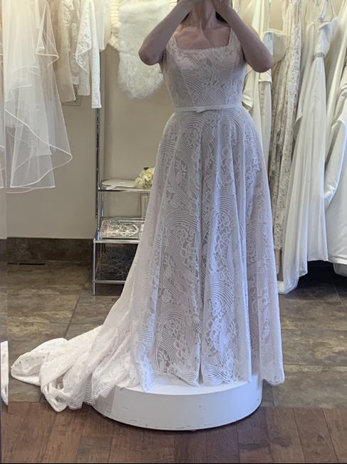 Can you help me identify this dress? 1