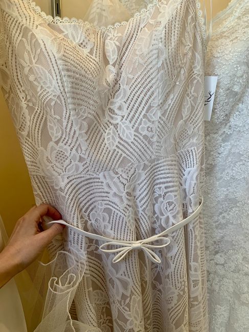 Can you help me identify this dress? 3