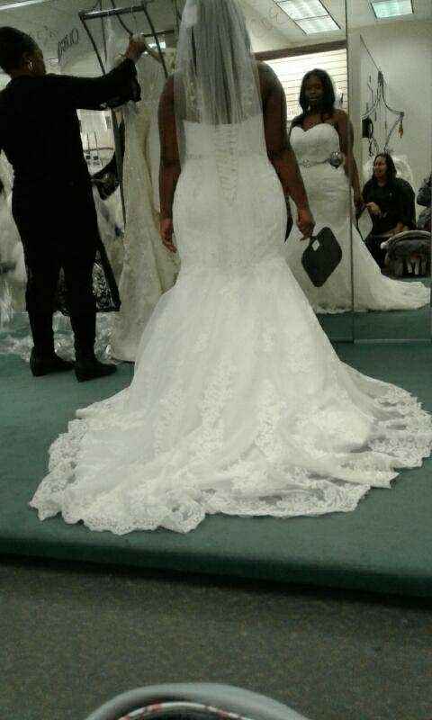  Does this dress even exist - 1