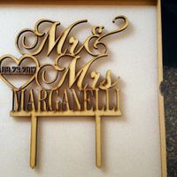 Cake topper