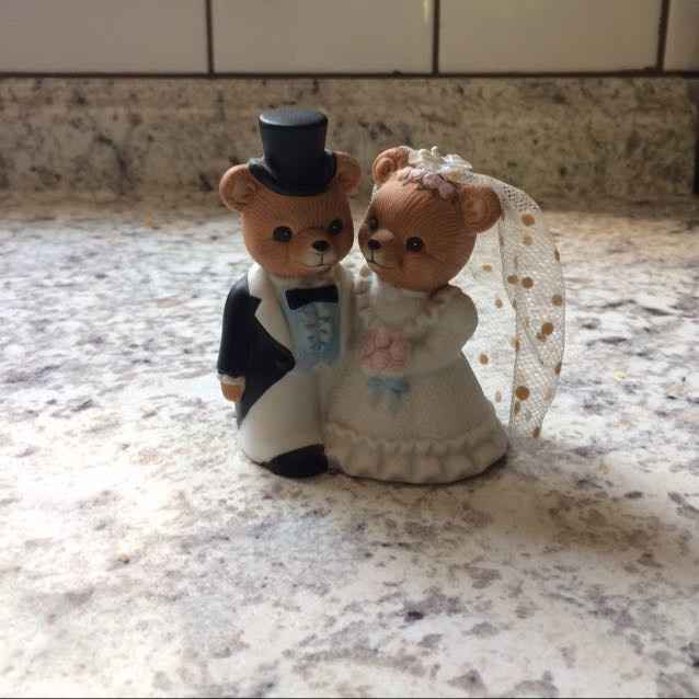 Cake topper