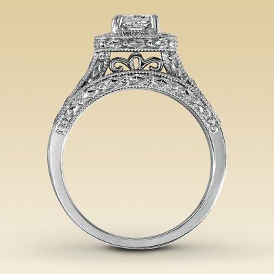 Show off your Wedding Band/Ring