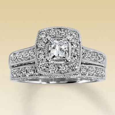 Show off your Wedding Band/Ring